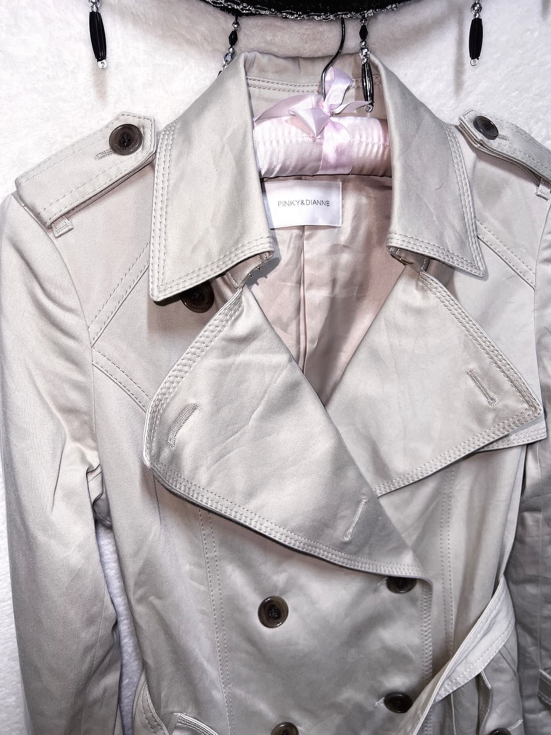 핑키앤다이안 로맨틱갸루 로걀 라떼 모카베이지 견장 트렌치코트 자켓 핀터 상품이미지9