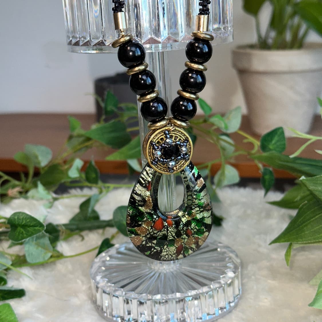 Khaki black oriental necklace  상품이미지4