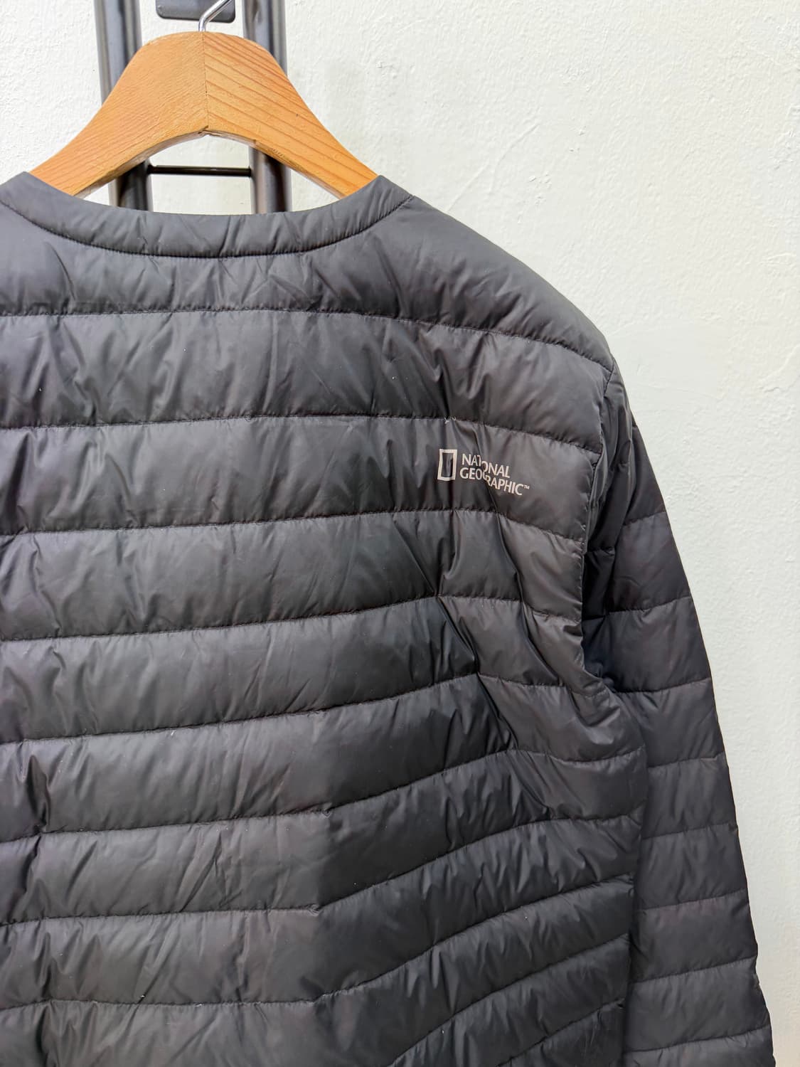 정품) 내셔널지오그래픽 남성 블랙 경량 패딩 100 상품이미지5