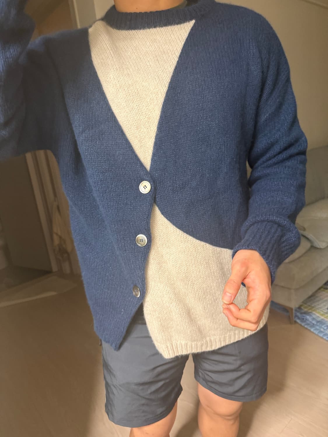 큐레이티드퍼레이드 니트 상품이미지1