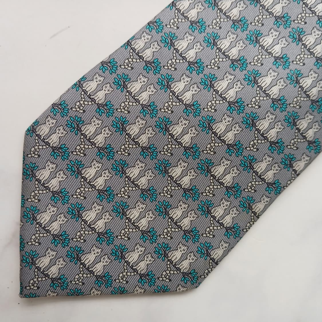 에르메스 실크 그레이 고양이 패턴 넥타이 7.8cm A등급 E948 상품이미지4