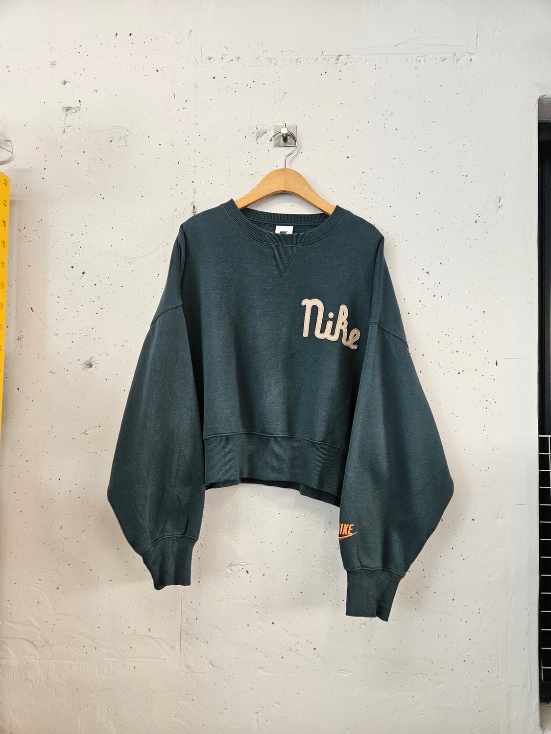 나이키 크롭  상품이미지1