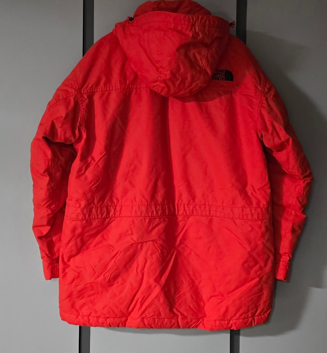 노스페이스 이콸루이트 구스다운 점퍼.
싸이즈 105~110 상품이미지3