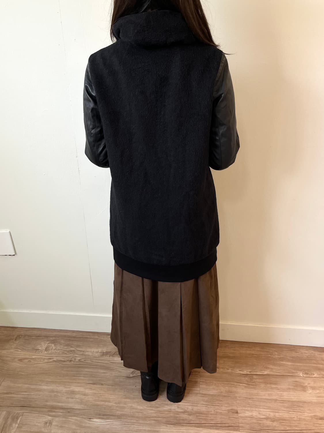 Gabardine K.T 셔링카라 램스킨 코트  상품이미지8
