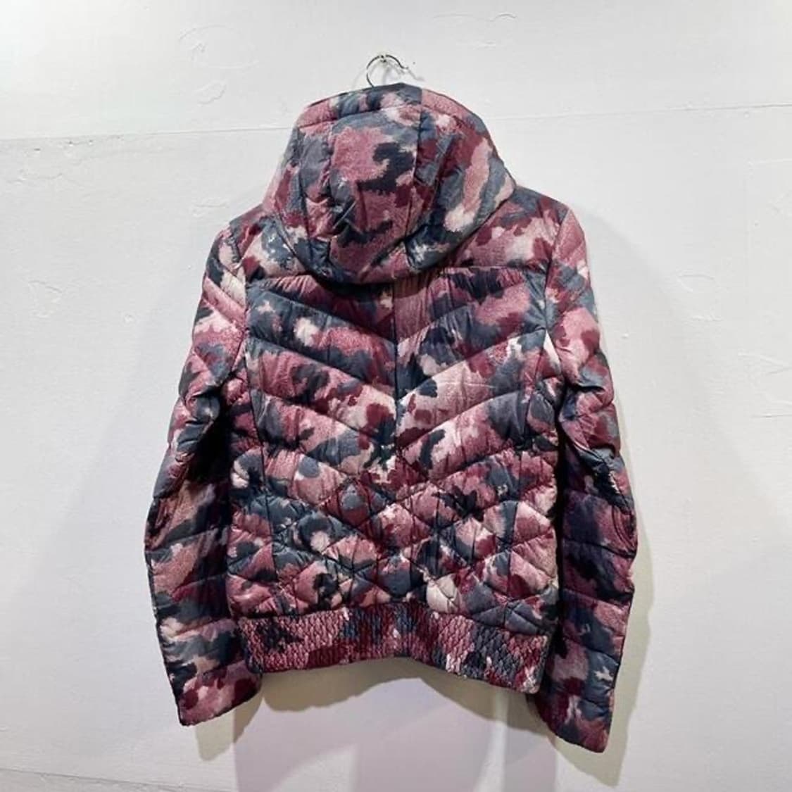 나이키 카모플라쥬 구스다운 패딩 (66)   상품이미지4