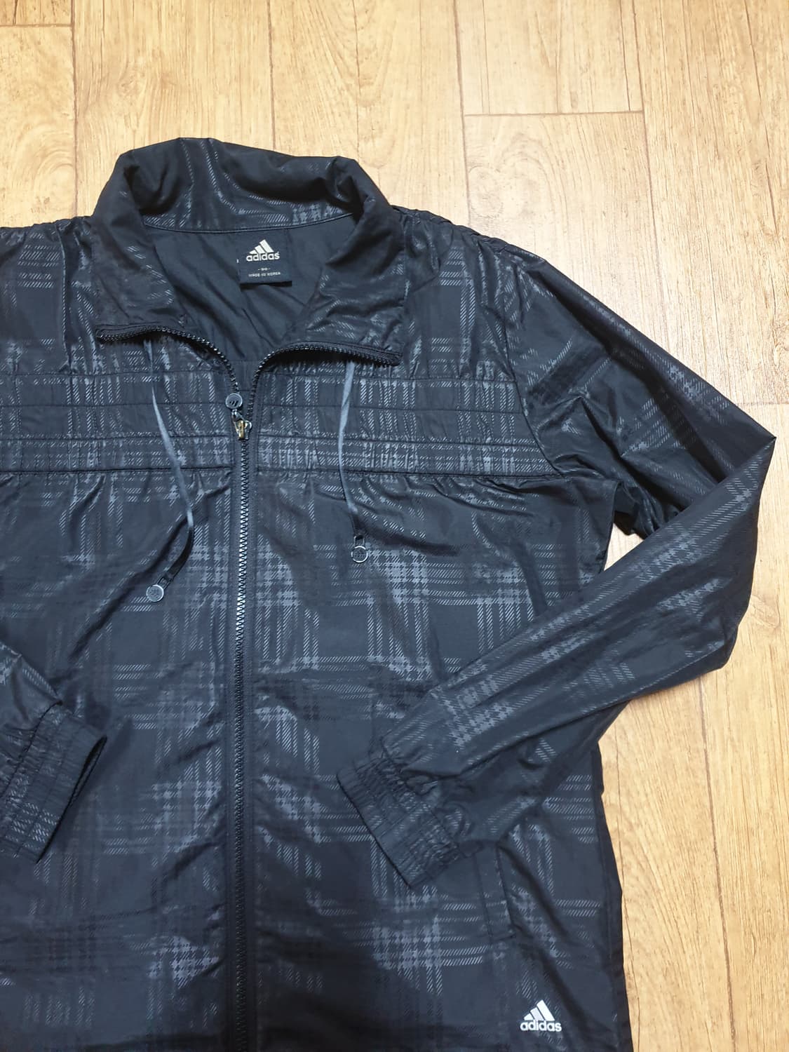 1216 아디다스 운동복 바람막이 95~100 사이즈입니다 상품이미지3