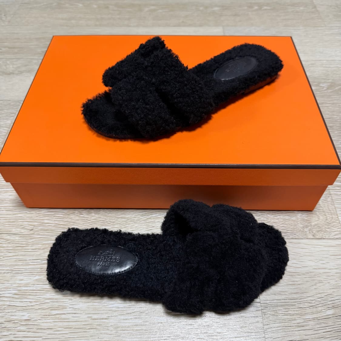 [S+급/36.5] 에르메스 오란 시어링 퍼 샌들 슬리퍼 상품이미지3