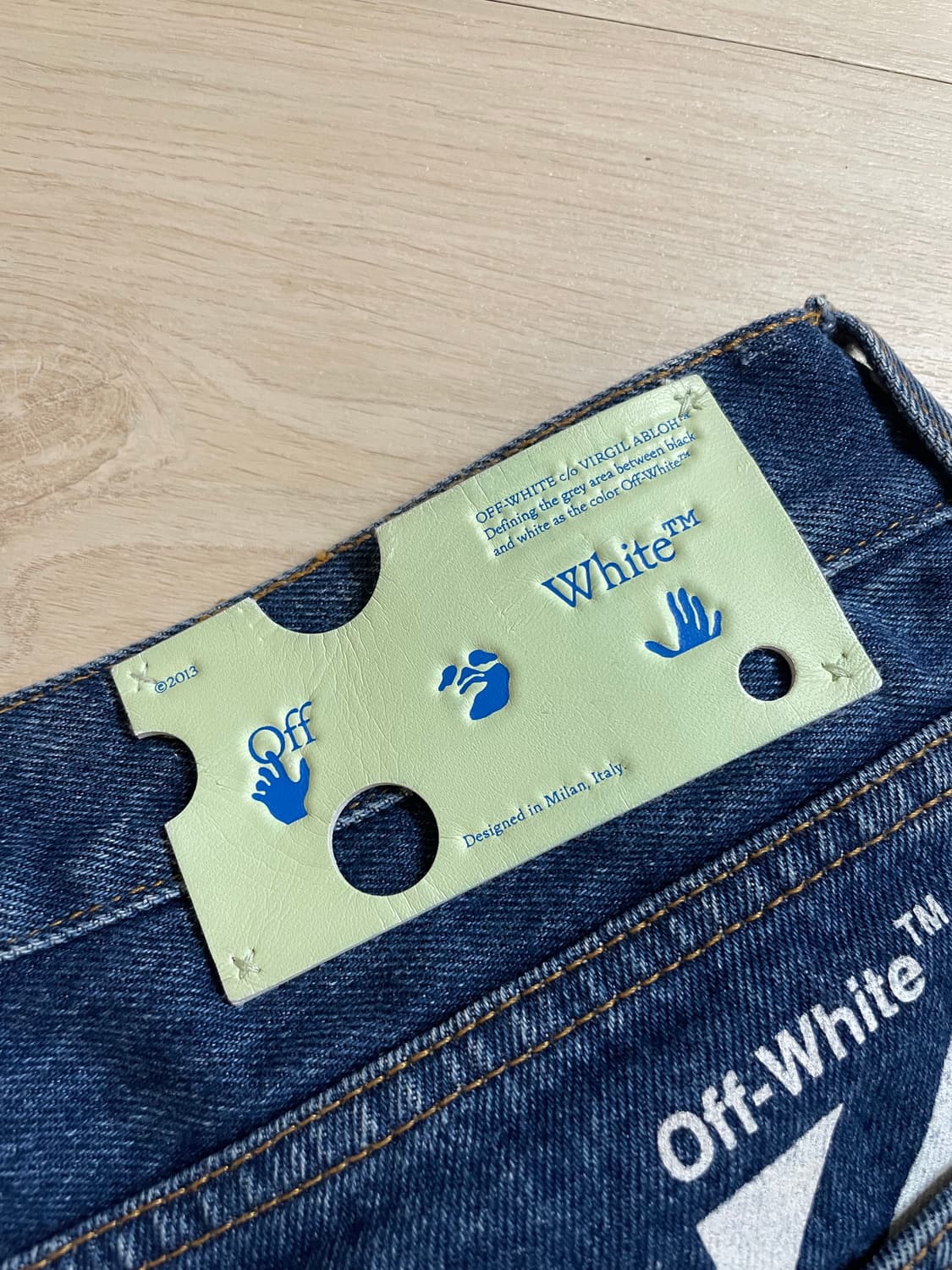 Off White jean 상품이미지8