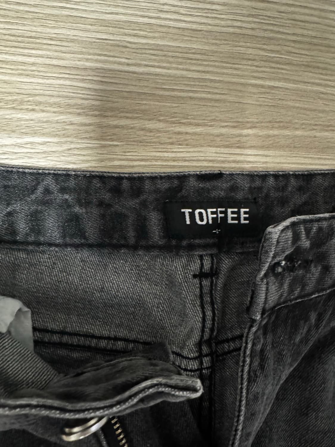 토피 와이드 흑청 데님 상품이미지2