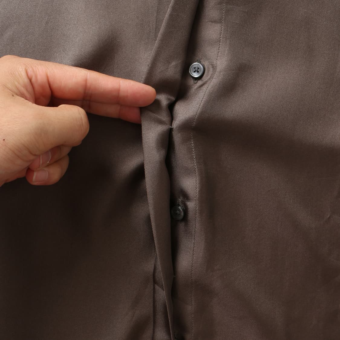 루이비통 히든버튼 실크 셔츠 상품이미지3