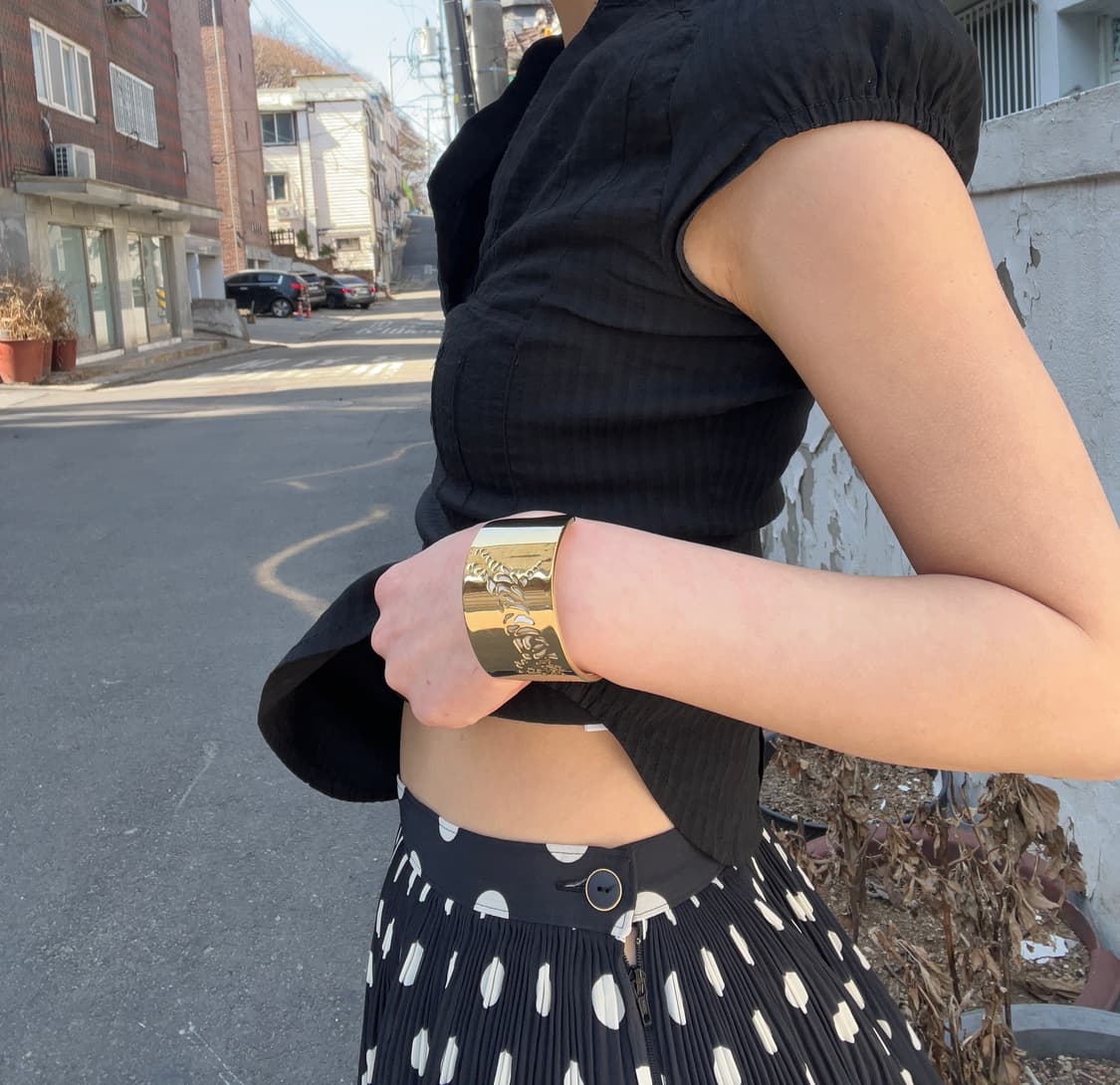 도트 무늬 블랙 프릴 미디 스커트 상품이미지3