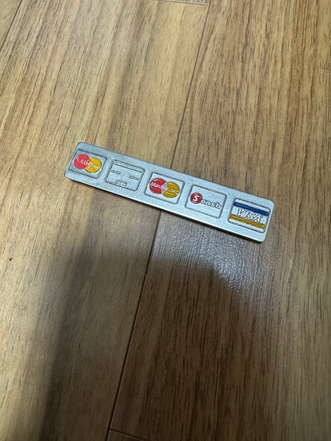 Stu 로고 핀 브로치 상품이미지1