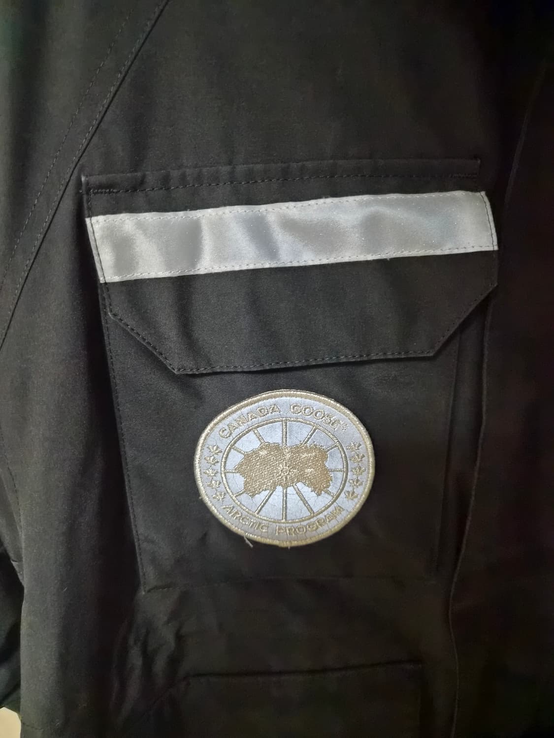 [XS] 캐나다구스x준지 레졸루트 블랙 상품이미지2