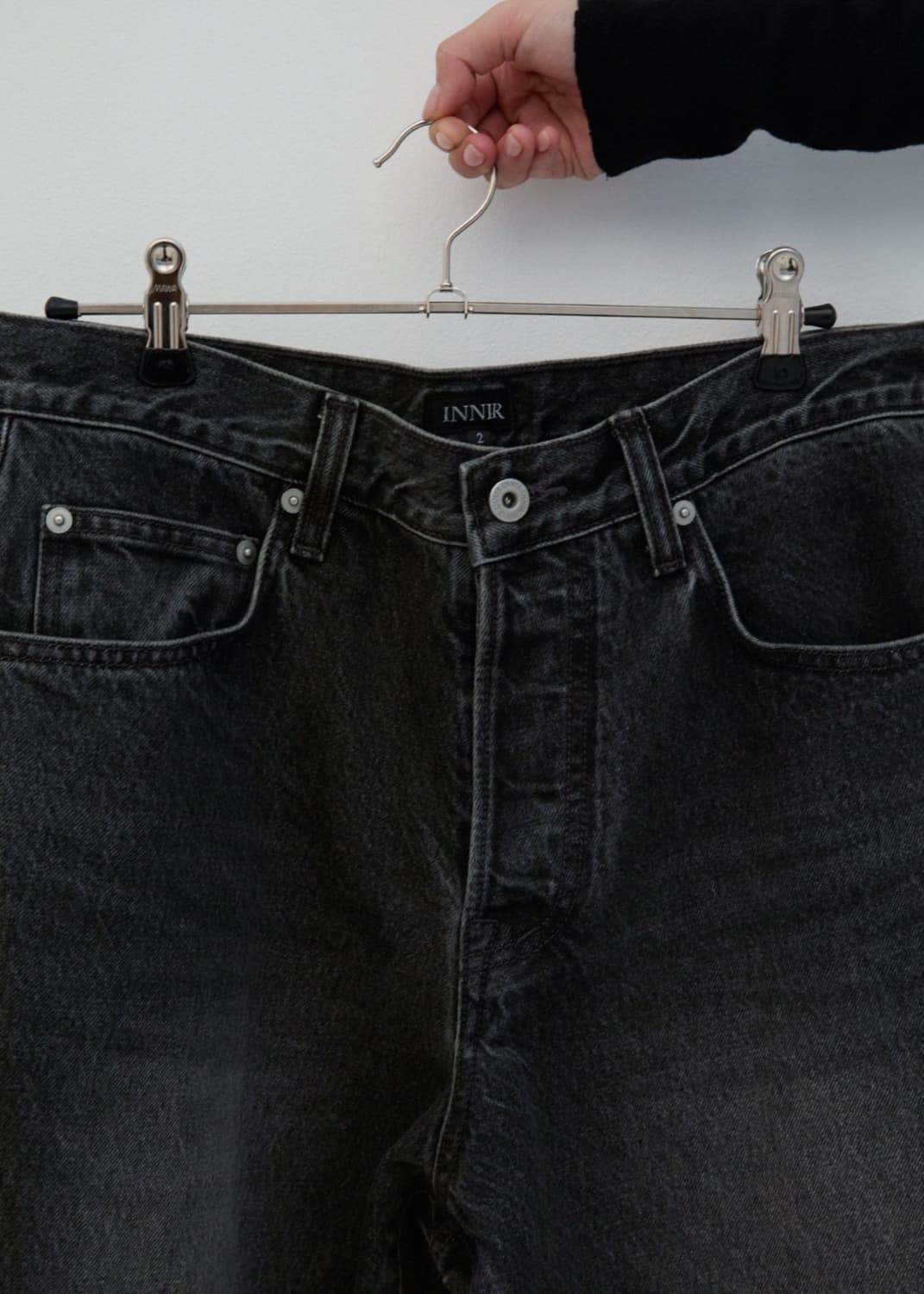 252 RELAXED FLARE DENIM JEANS (USED BLAC 상품이미지8