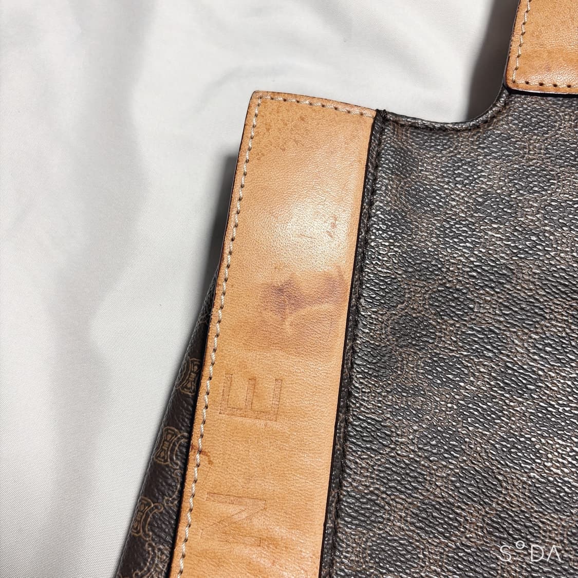 셀린느 마카담 토트백 브라운 상품이미지4