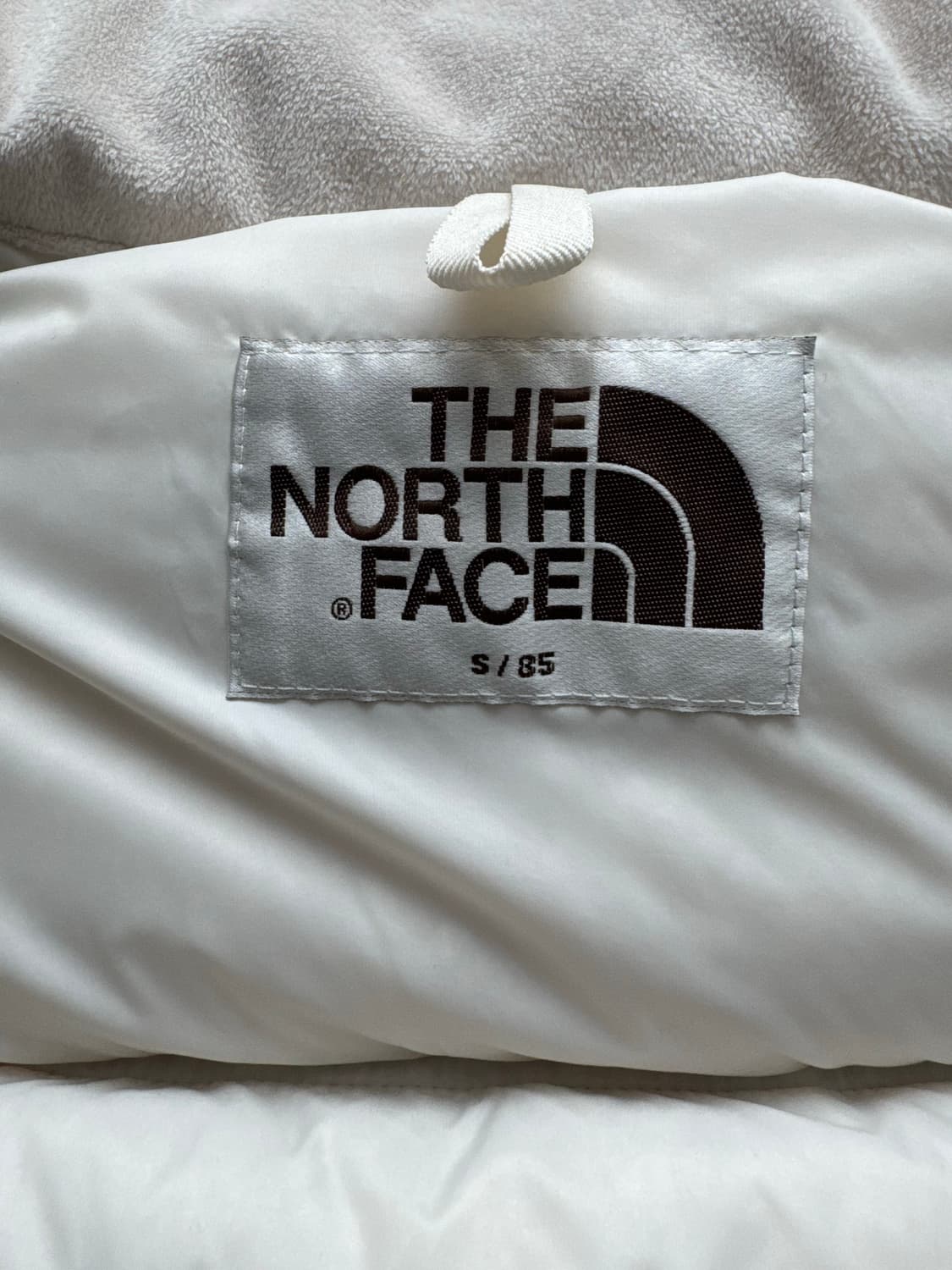 (W) 노스페이스 화이트 라벨 노벨티 눕시 다운 자켓 크림 베이지 상품이미지5