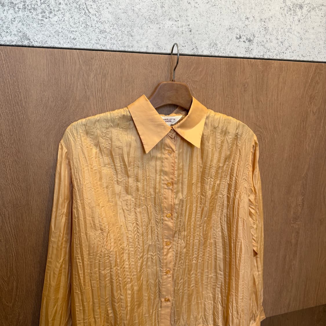 빈티지 롱슬리브 셔츠 크링클 플리츠 텍스처 디테일 루즈핏 오렌지 상품이미지3