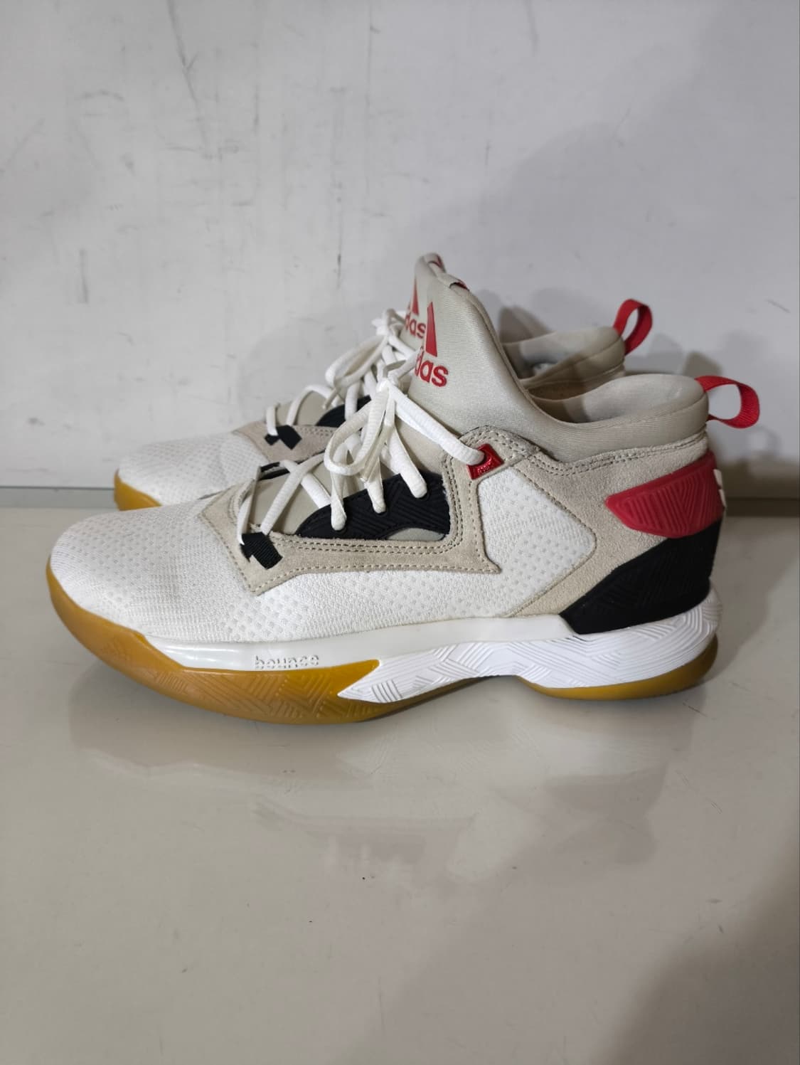 255mm 아디다스 디릴라드 농구화 상품이미지1