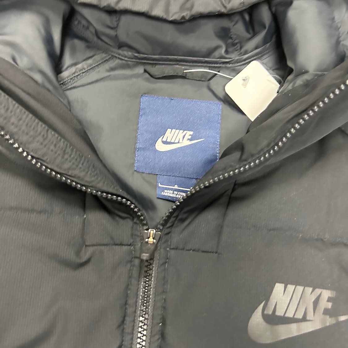 나이키 경량패딩 상품이미지3