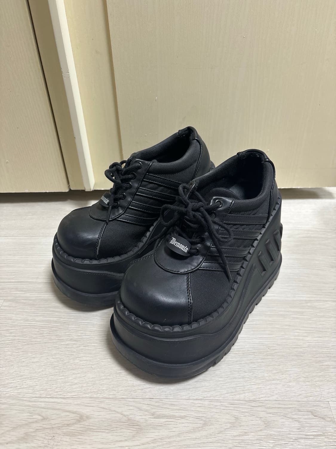 데모니아 통굽 운동화  상품이미지3