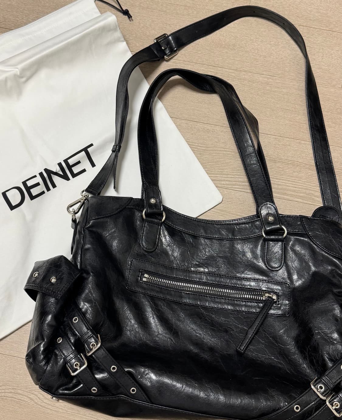 다이닛 스터드 포켓 빅백 블랙(STUD POCKET BIG BAG) 상품이미지2