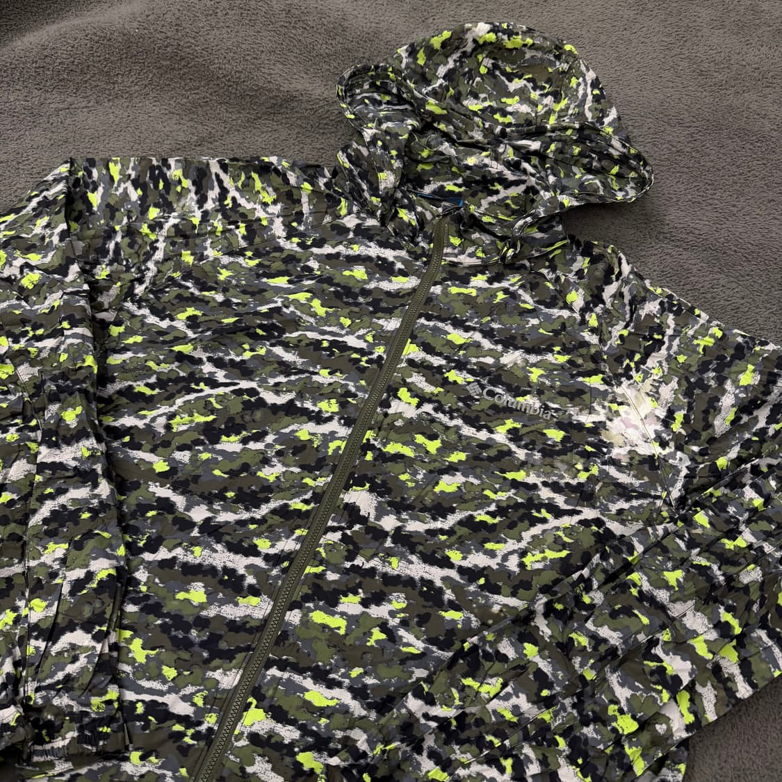 [ 정품/XXL ] 컬럼비아 카모플라쥬 후드 바람막이 자켓 상품이미지1