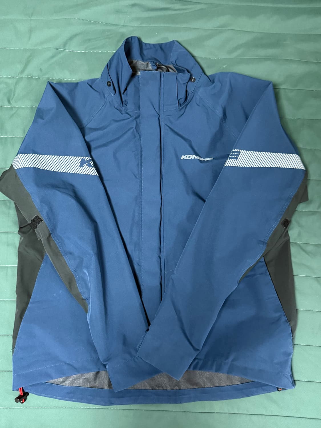 코미네 우비 세트 판매합니다 상품이미지1