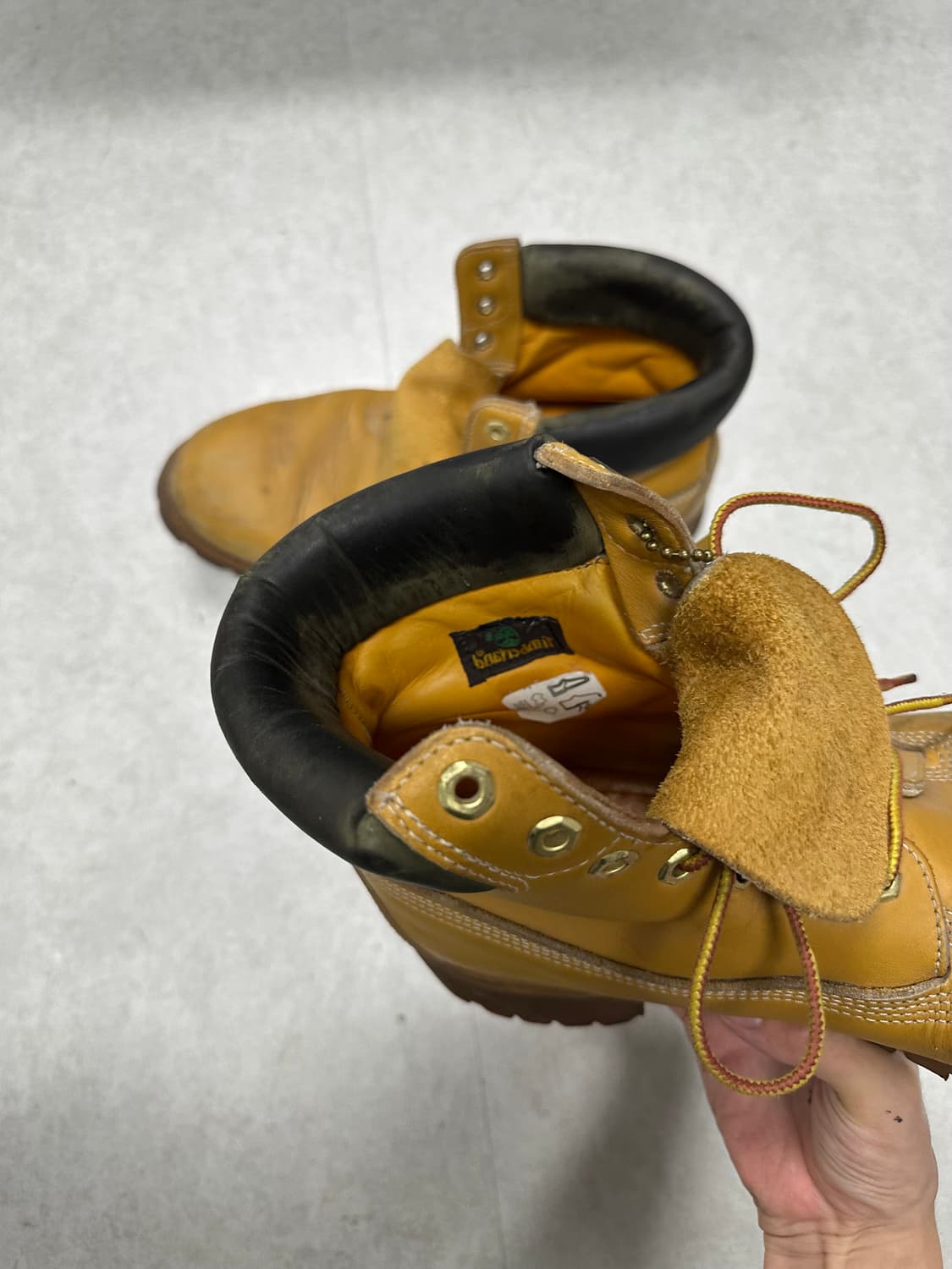 팀버랜드 6인치 누벅 부츠 상품이미지10