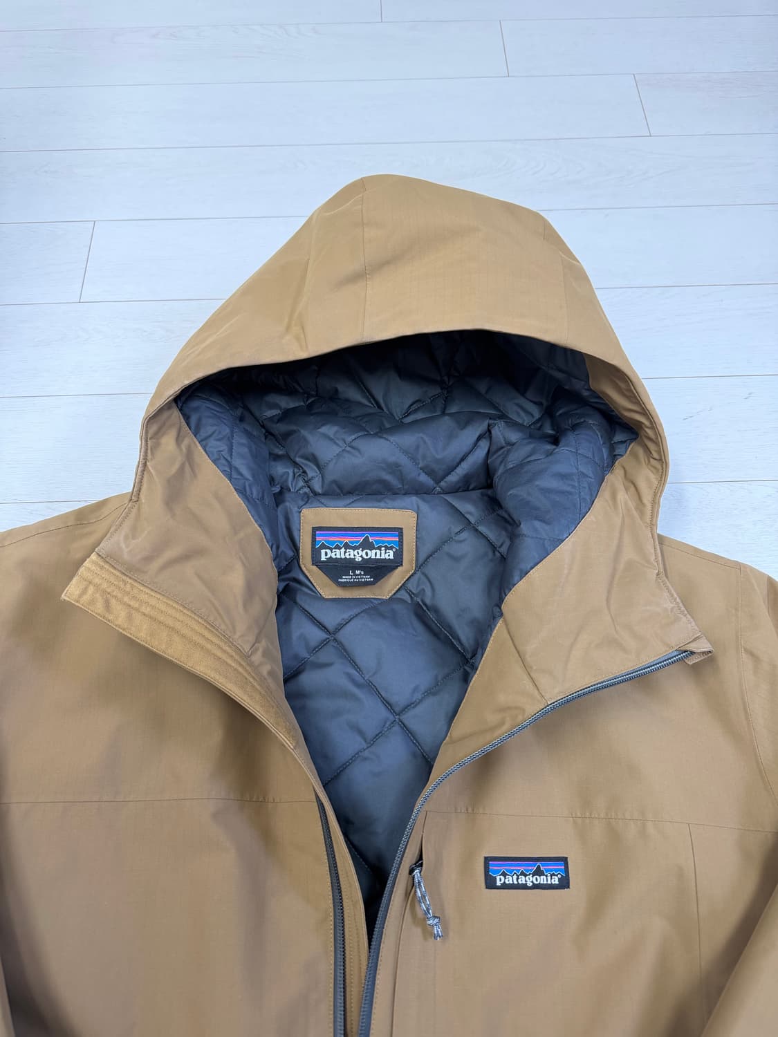 파타고니아 멘즈쉐도우 L 사이즈  상태 8.3/10  사진찍고 절대 안입 상품이미지4