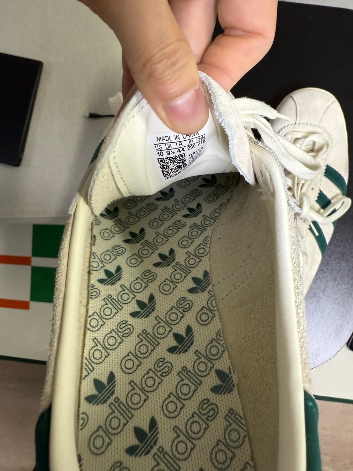 아디다스 토바코 오프 화이트 컬리지에이트 그린 280 상품이미지5