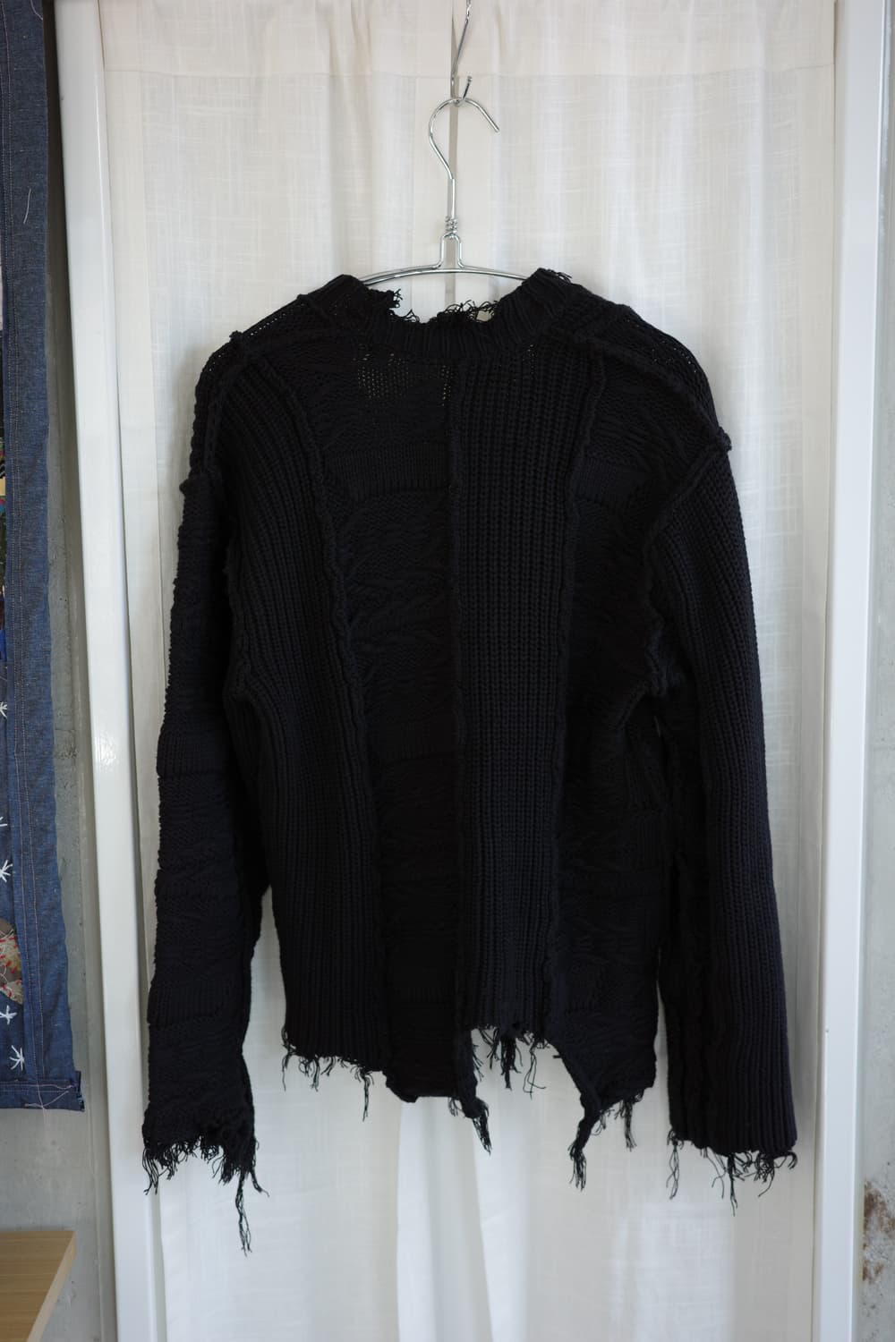 Perverze 퍼버즈 데미지 니트 가디건 상품이미지2