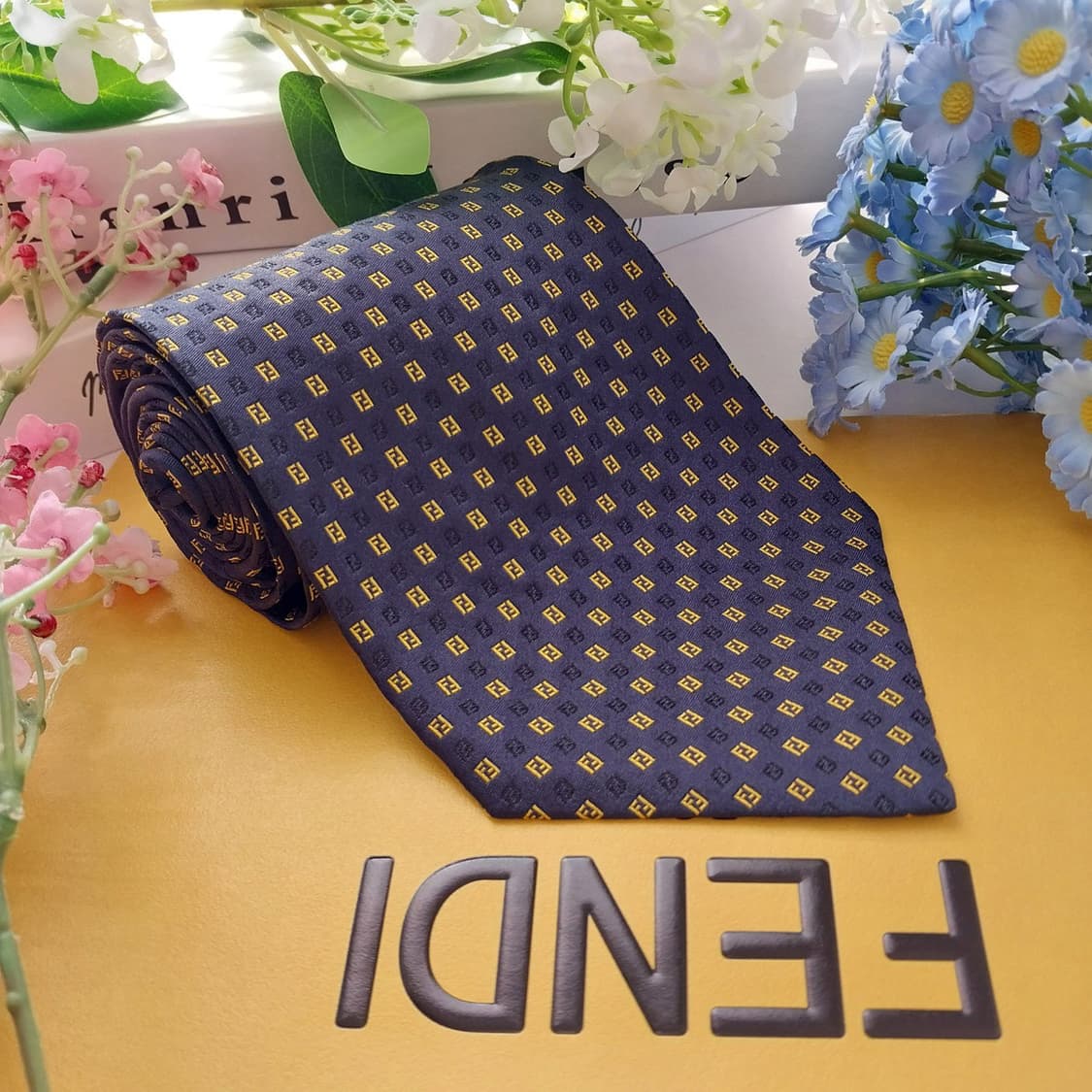 펜디 실크 네이비 FF 주카 로고 넥타이 10.5cm A+등급 K1543 상품이미지2