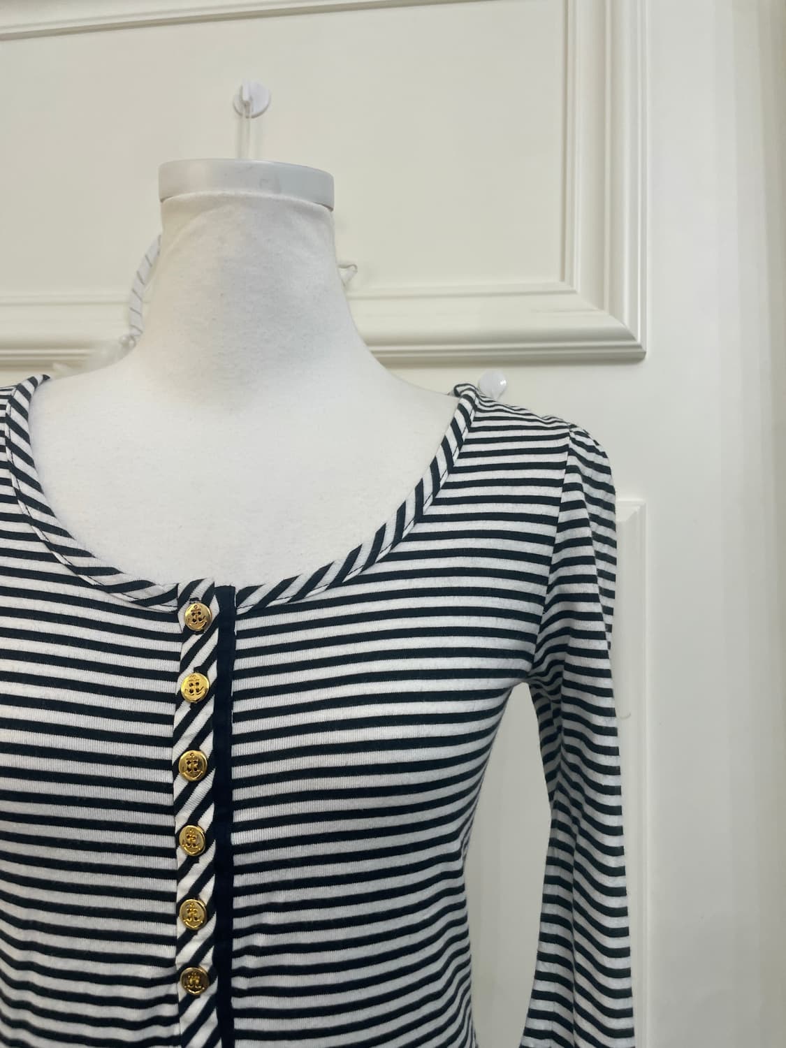 black crystal button cardigan&stripe gol 상품이미지10