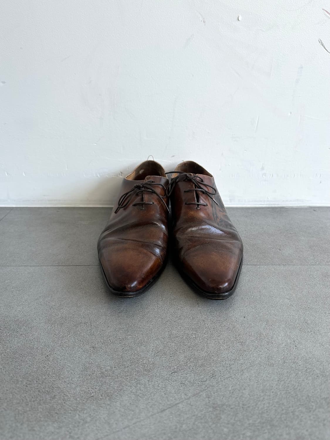 벨루티 타이거 파티나 알렉산드로 더비슈즈 상품이미지2