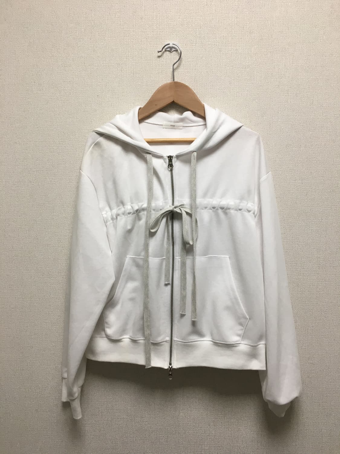 새상품 / 화이트 리본 후드집업  상품이미지1