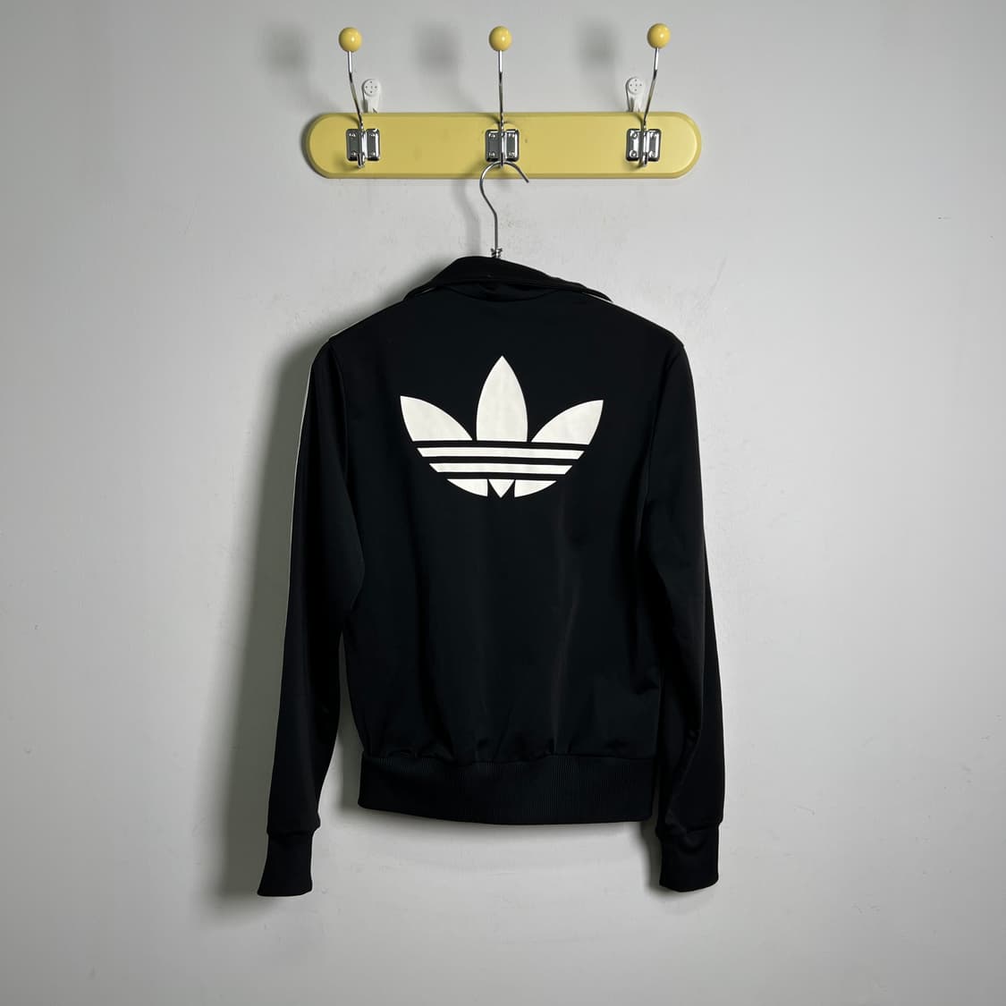 아디다스 파이어버드 백 빅로고 블랙 져지 상품이미지2