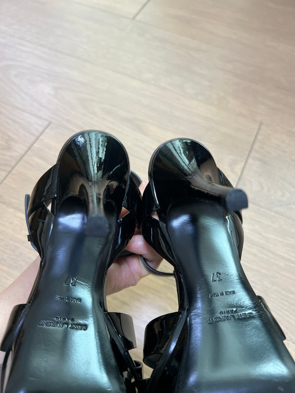 생로랑 트리뷰트 샌들 블랙 페이턴트 37 상품이미지6