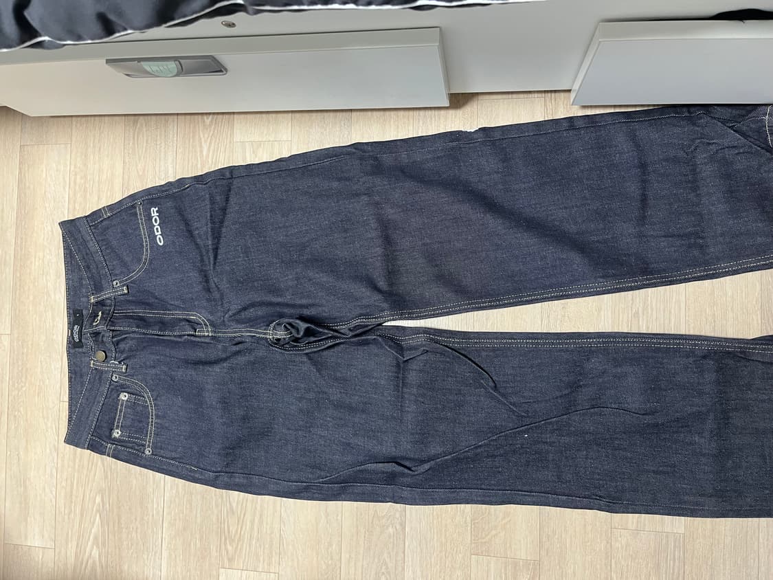 오도어 로고 드랍 데님 화이트 상품이미지1