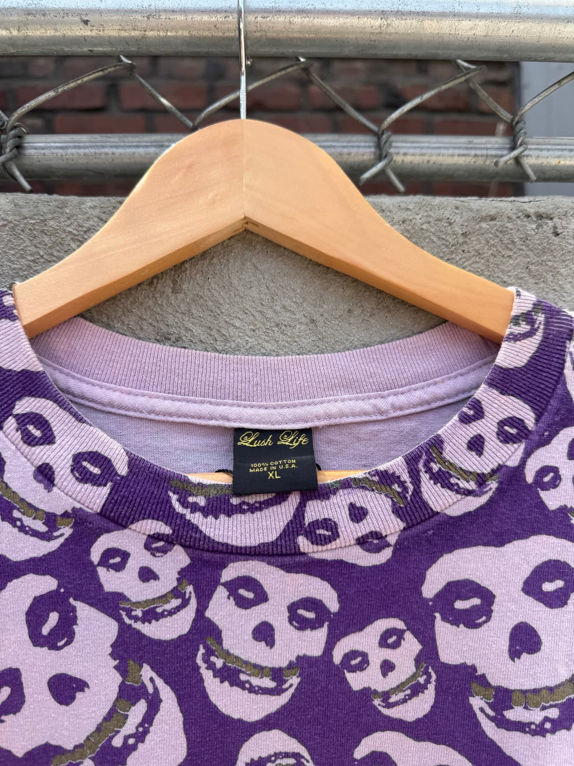 Vtg Lush Life ‘Misfits Tee’ 상품이미지3