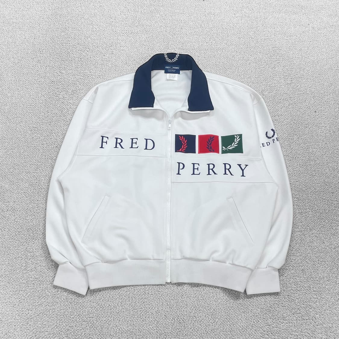 프레드페리 재팬 올드스쿨 트랙탑 자켓 화이트 상품이미지1