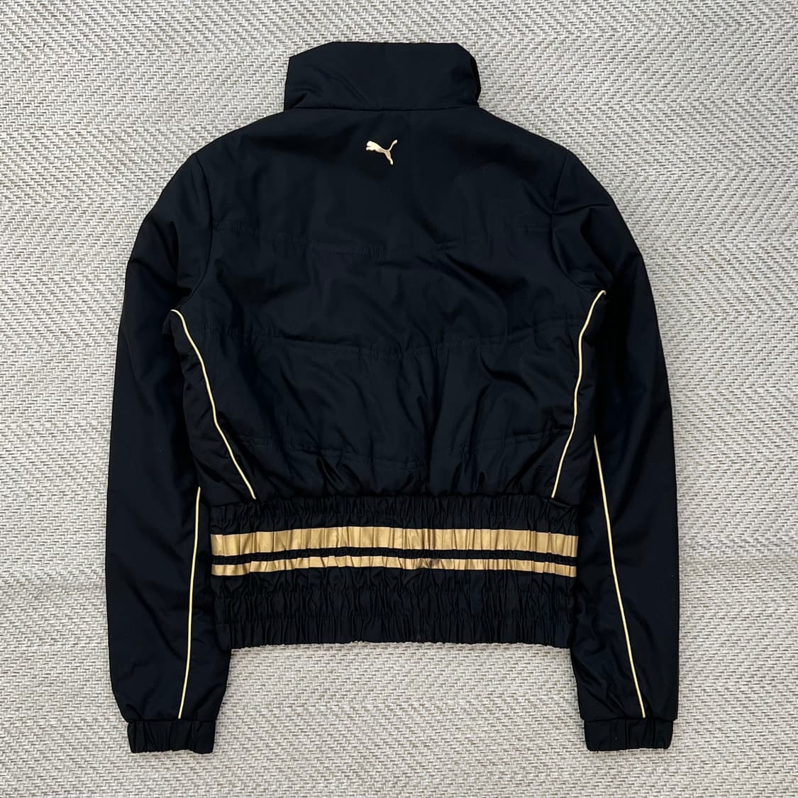 푸마 y2k 크롭 패딩 r2798 상품이미지2