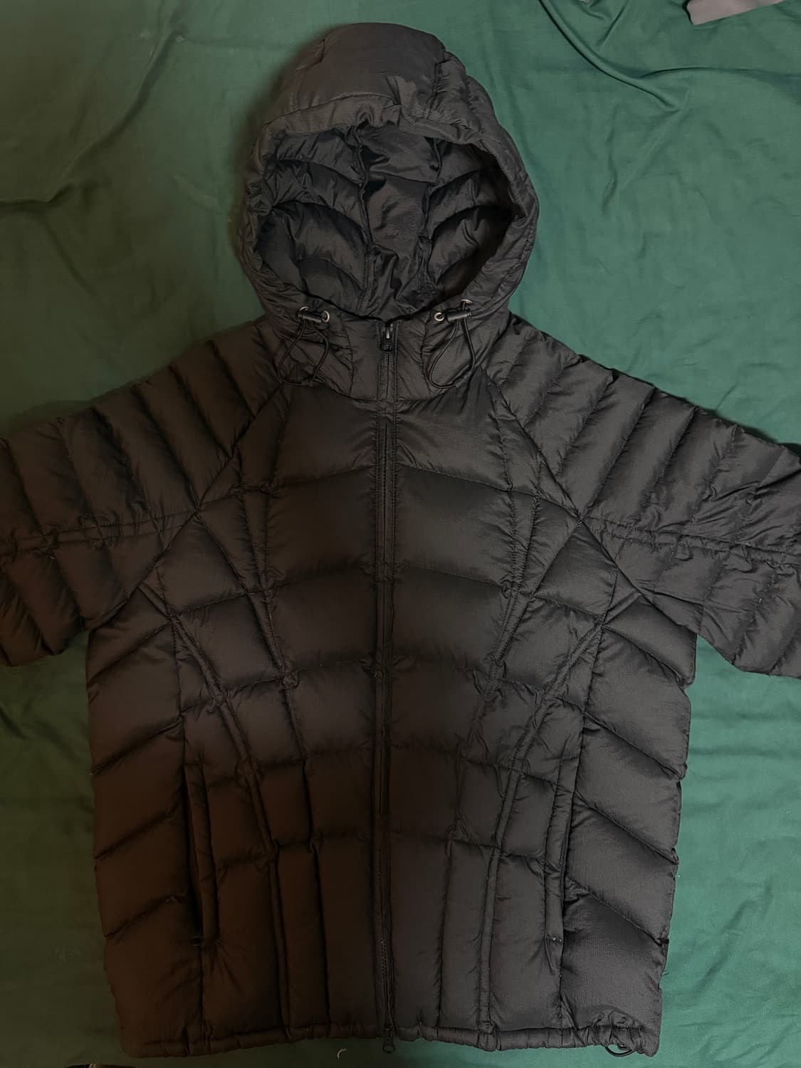 더콜디스트모먼트 경량패딩 L 상품이미지3