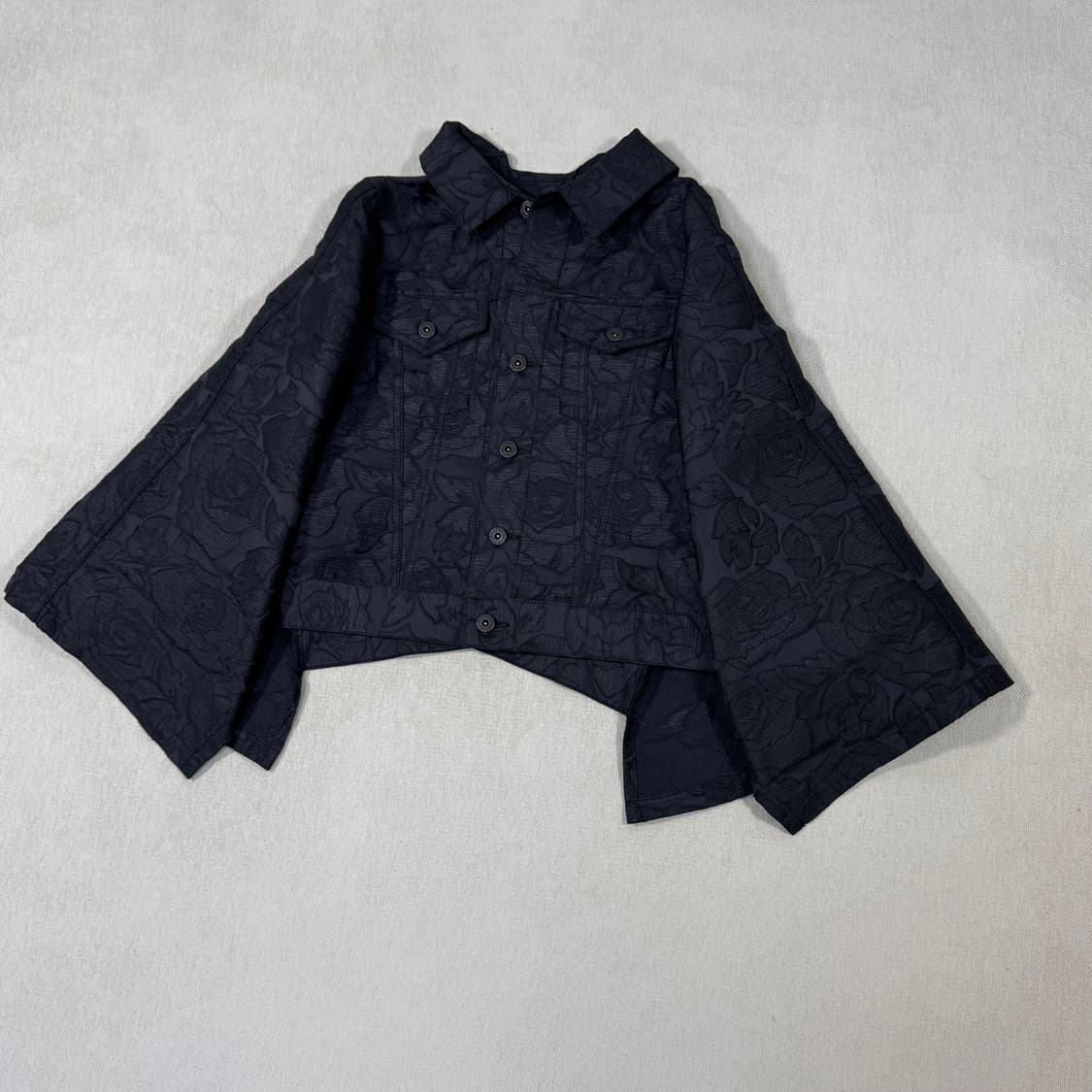 22SS Poncho Black Jacket 상품이미지2