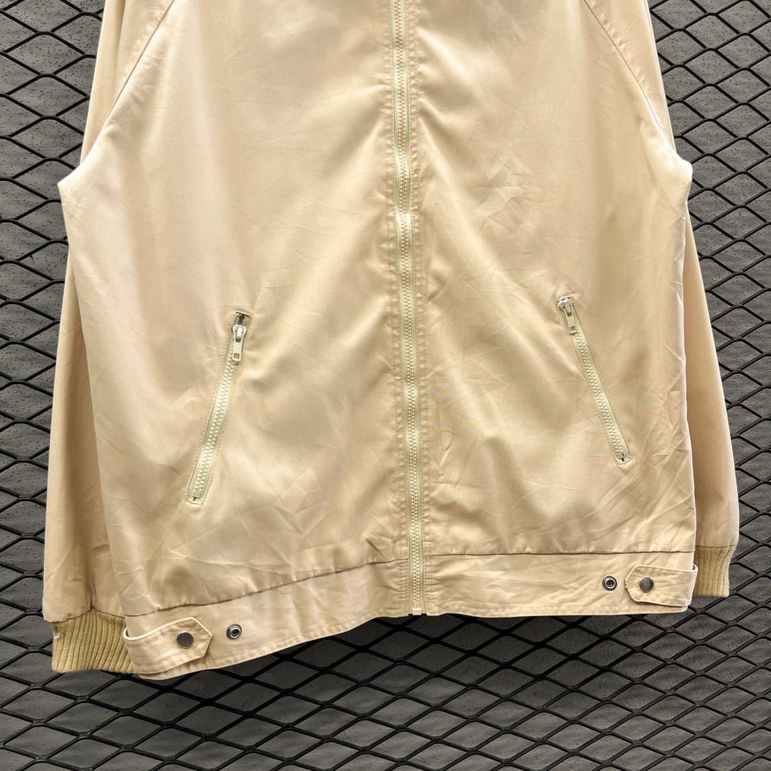 JPN VINTAGE 블루종 자켓 투포켓 밑단 조절 버튼 디테일 베이지 상품이미지4