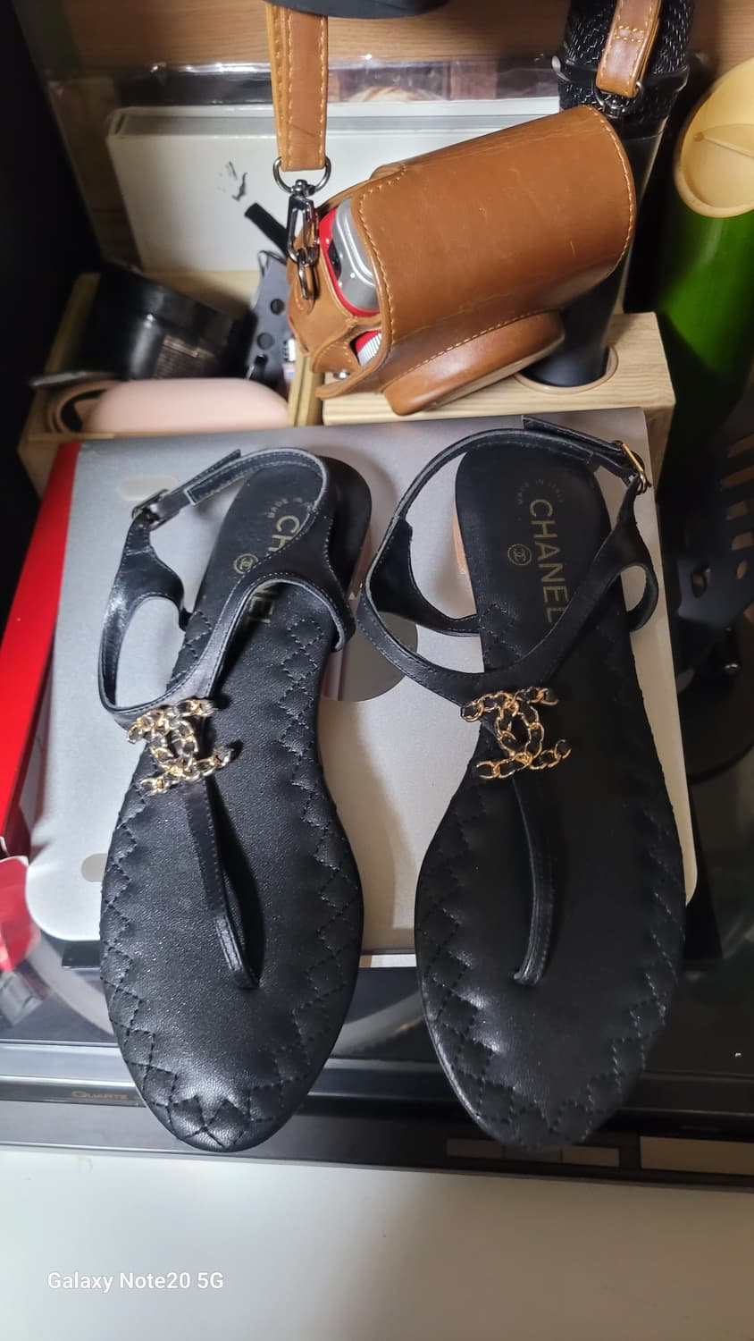 샤넬 cc로고 센들 상품이미지1