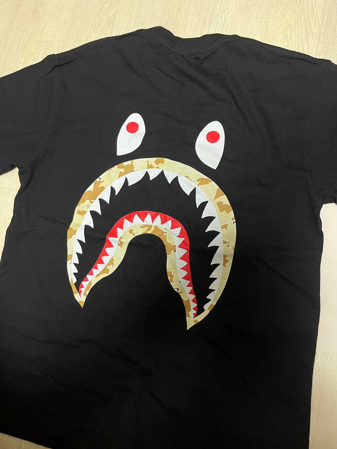 베이프X스투시 콜라보 반팔티 팝니다 상품이미지3