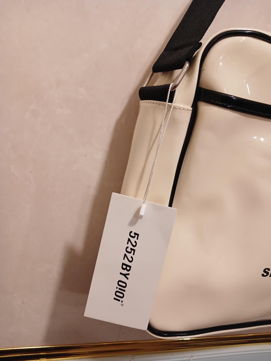 5252바이오아이오아이 정품 가방 상품이미지3