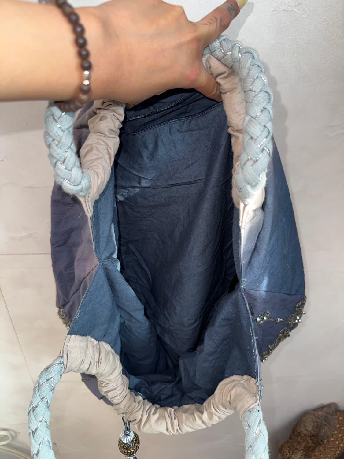 Ash navy gradient oriental embroid 토트백 상품이미지5