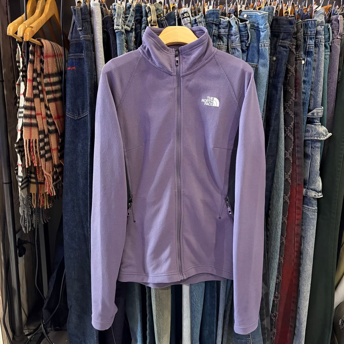 노스페이스 라벤더 그레이 미드레이어 상품이미지2