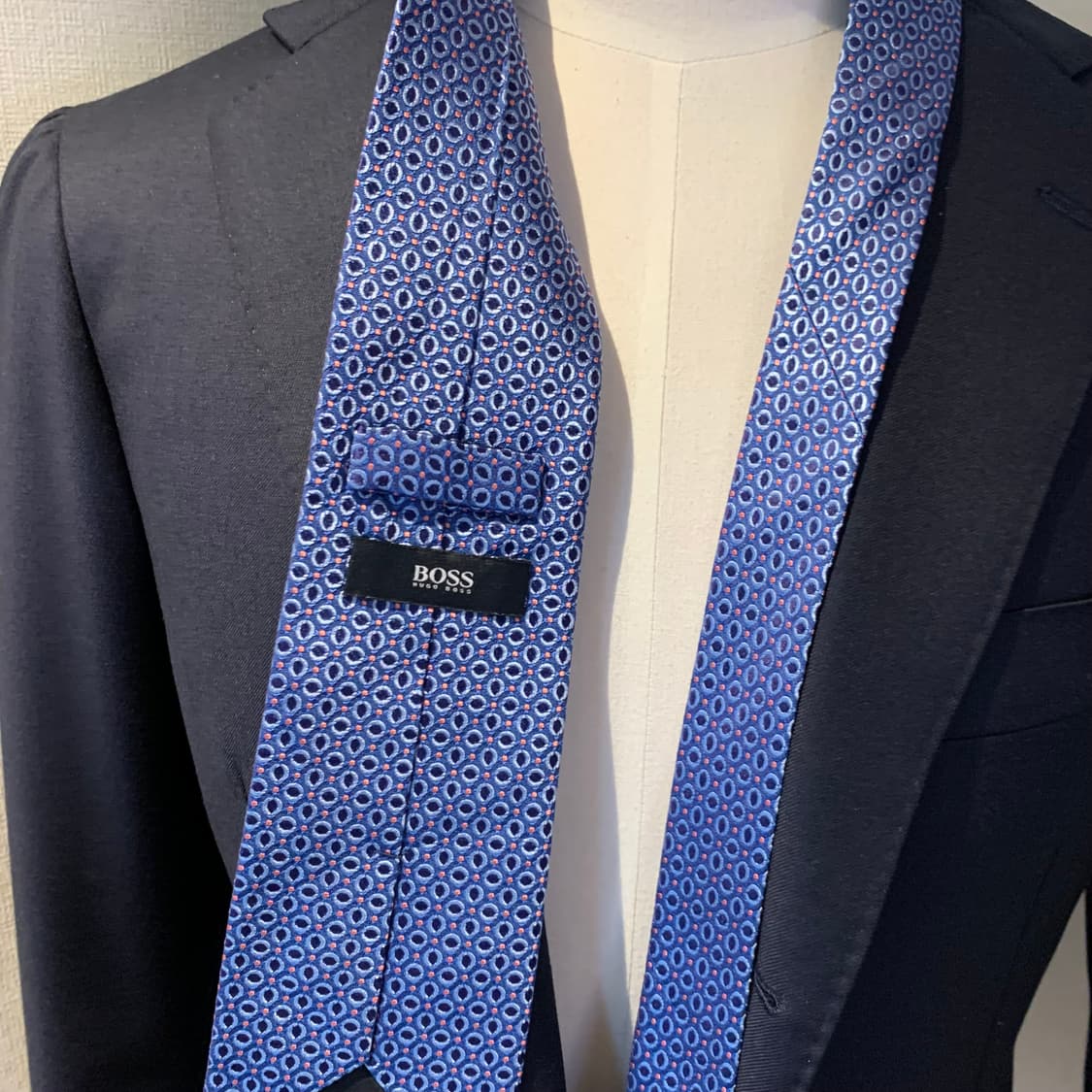 휴고보스(HUGO BOSS) 신형라벨 100실트 이태리 명품넥타이 A+ 상품이미지2
